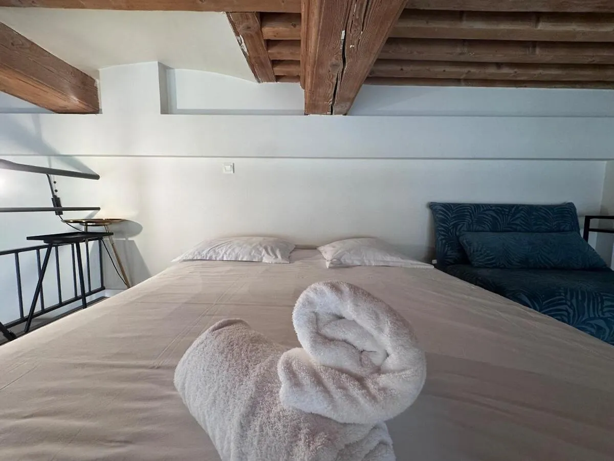 My Home Bon Pasteur Confortable - Local - 2 Lits Lione 0*,  Francia